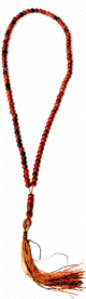 Sabha (Chapelet) 99 perles de couleur orange fonce et motifs noirs