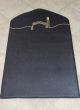 Tapis de priere Noir sous forme de mosquee (Mihrab) avec motif Kaaba